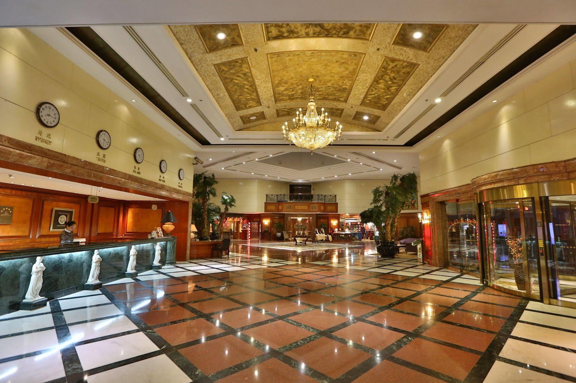 Huiquan Dynasty Hotel Qingdao Esterno foto